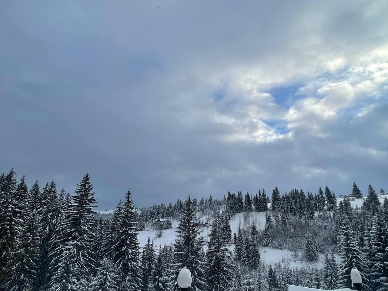 Aparthotel Kazka Jablunycja Exteriér fotografie